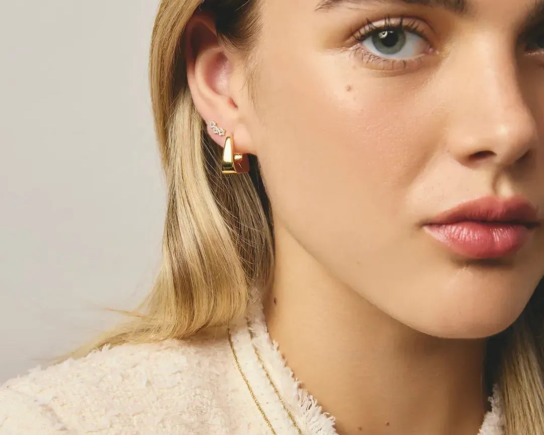 Amaris Studs-Jolie & Deen-Lot 39 Store & Cafe