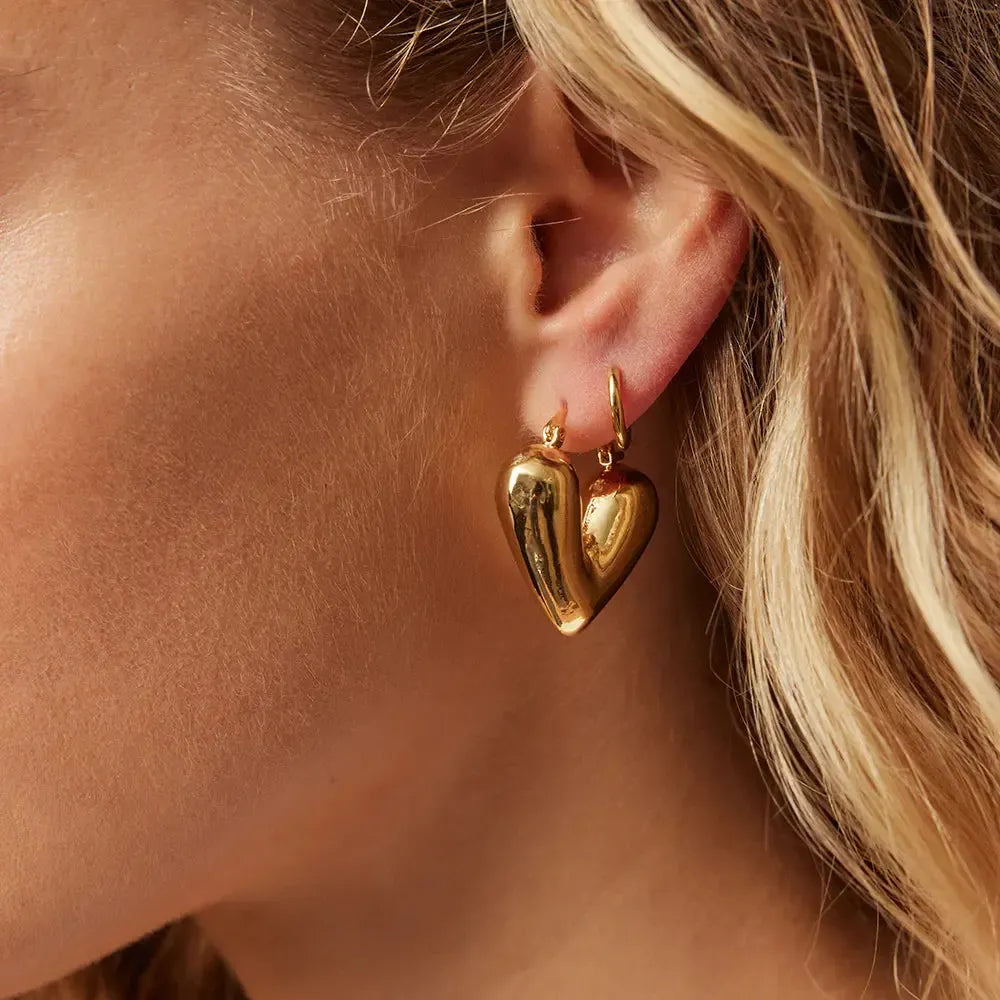 Anoush Hoops-Jolie & Deen-Lot 39 Store & Cafe