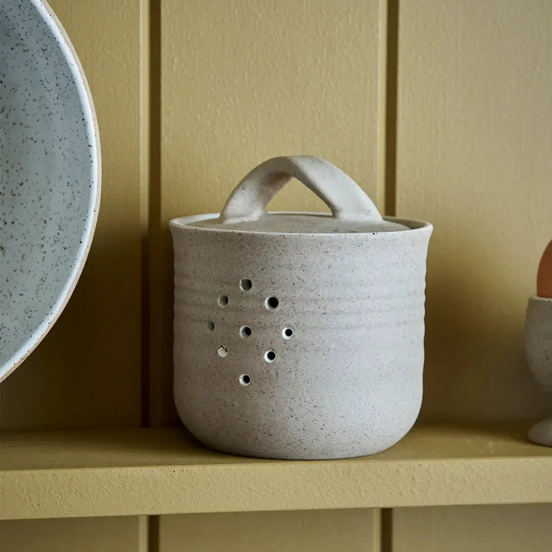 Garlic Canister-Robert Gordon-Lot 39 Store & Cafe