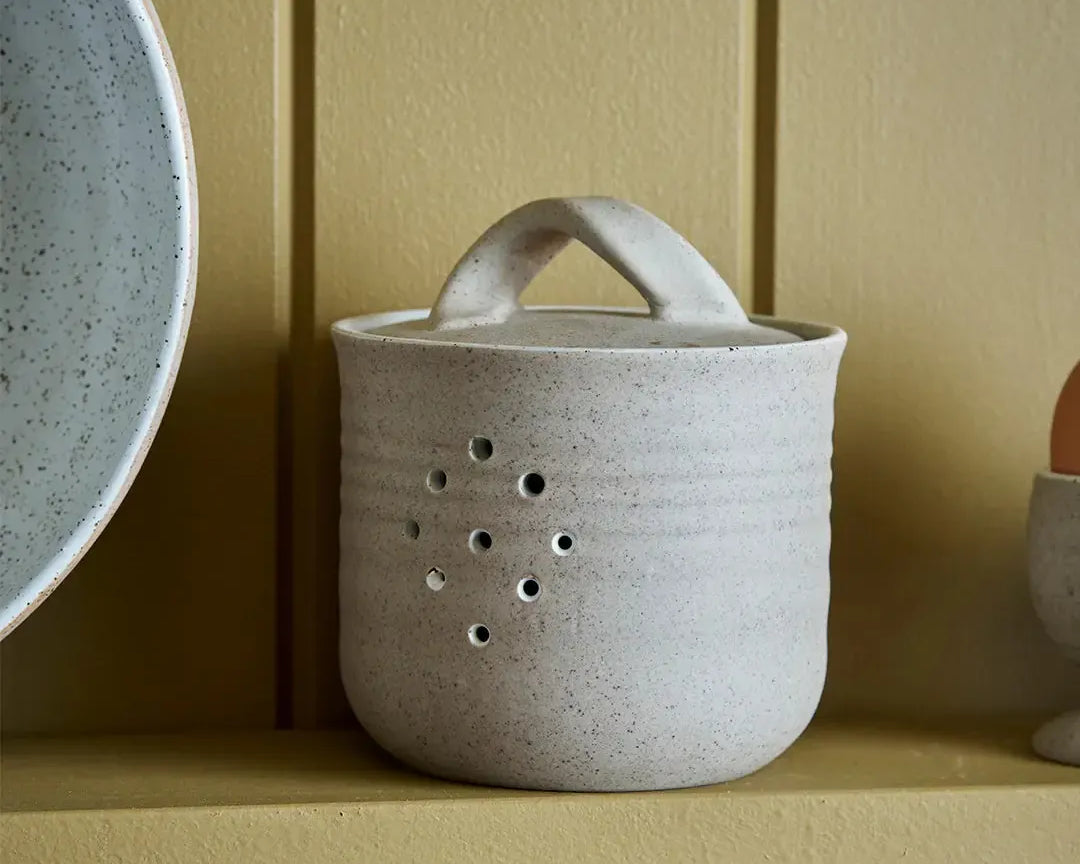 Garlic Canister-Robert Gordon-Lot 39 Store & Cafe