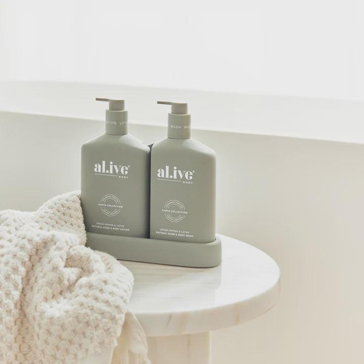 Green Pepper & Lotus Duo-al.ive-Lot 39 Store & Cafe