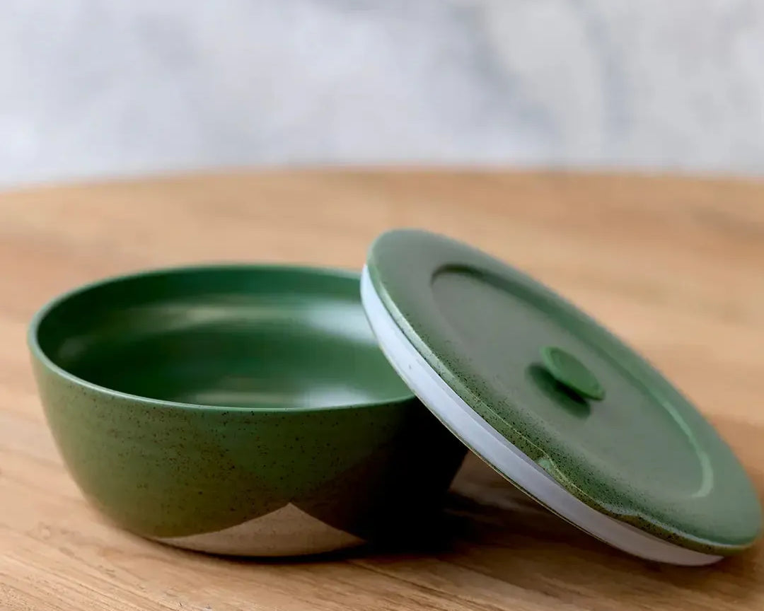 The Wanderer - 1L Green-Robert Gordon-Lot 39 Store & Cafe