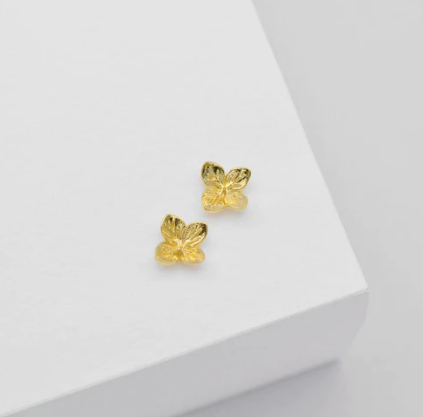 Hydrangea Stud-Linda Tahija-Lot 39 Store & Cafe