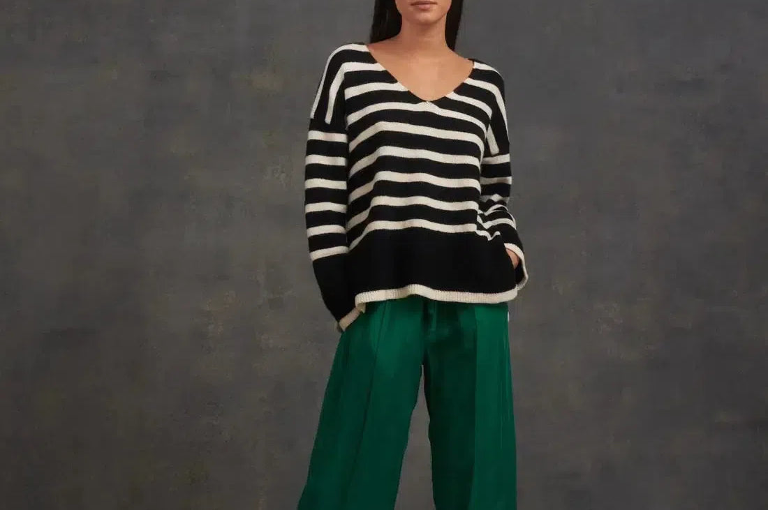 V Neck Knit Black/White-Little Lies-Lot 39 Store & Cafe